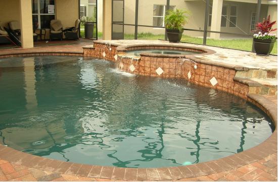 Raised Spa with pool